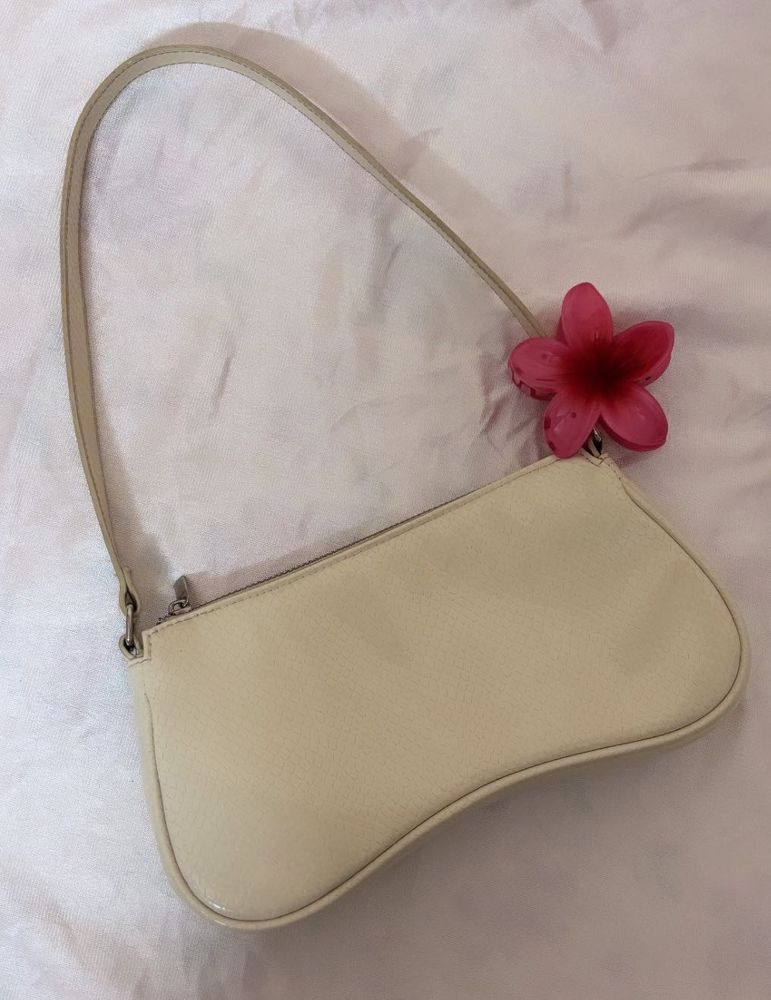 H&amp;M Basic Shoulder Bag.