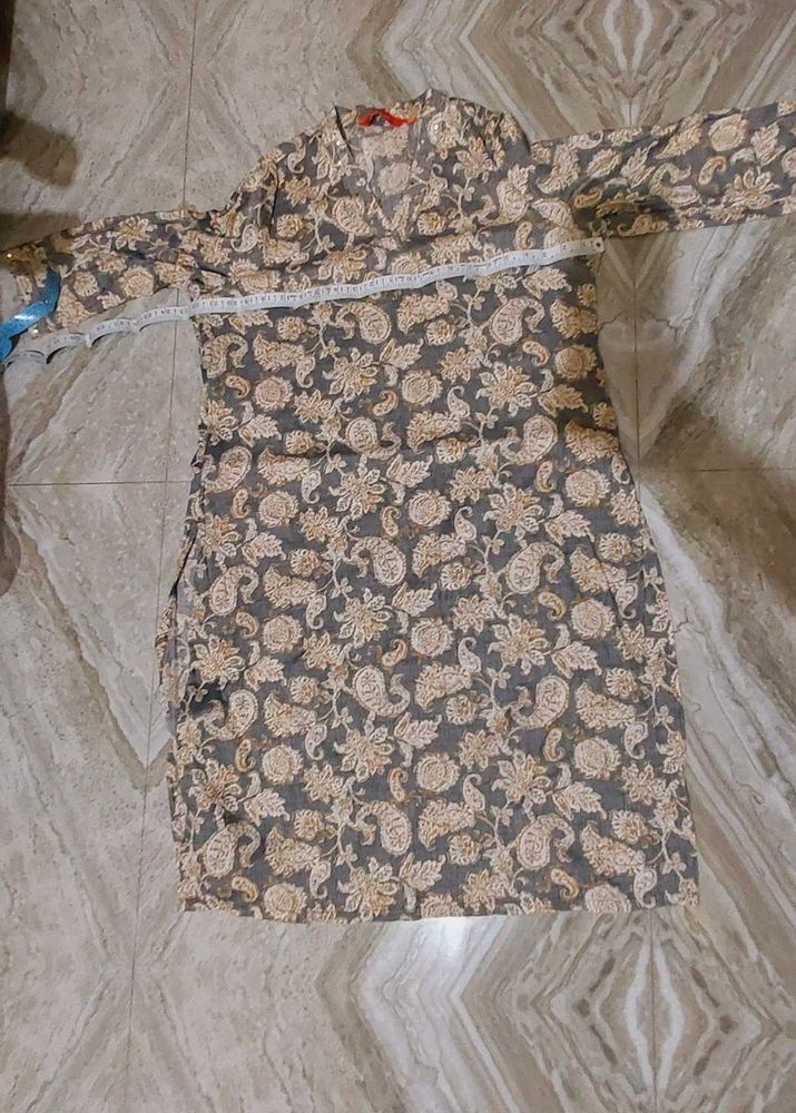 V Neck Kurti
