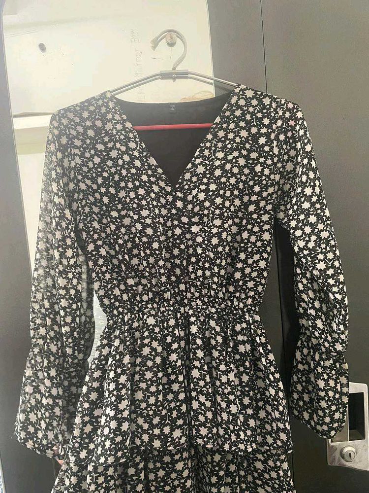 Classic Ravishing Women Dresses