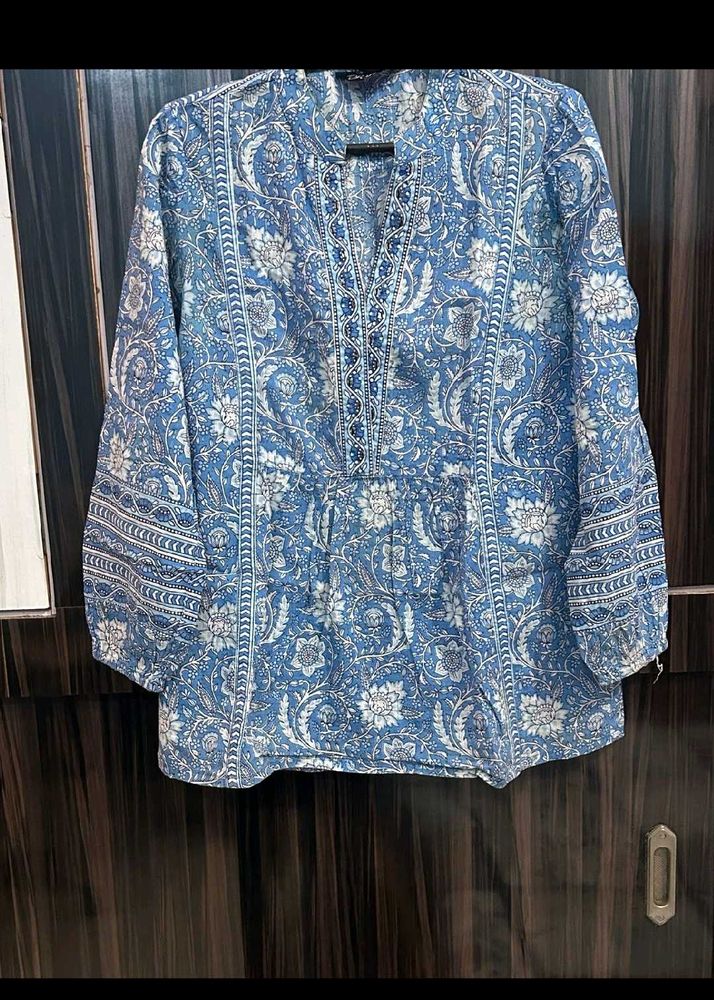 Floral Print short kurti