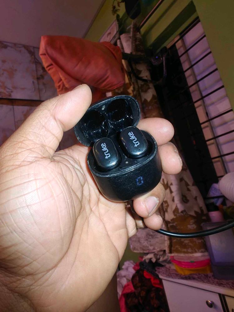 airbuds truke not working