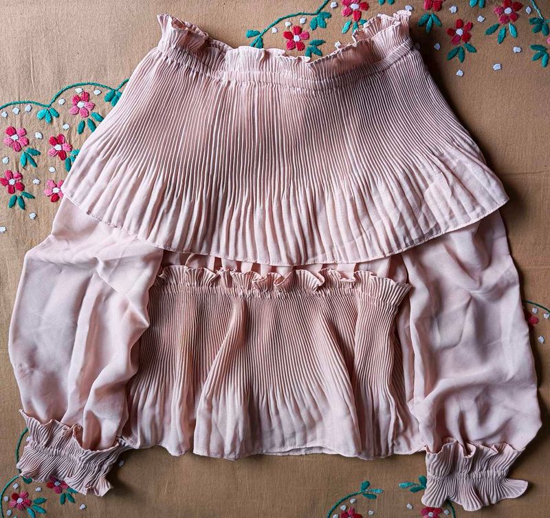 Peach Top for Girls 🤍