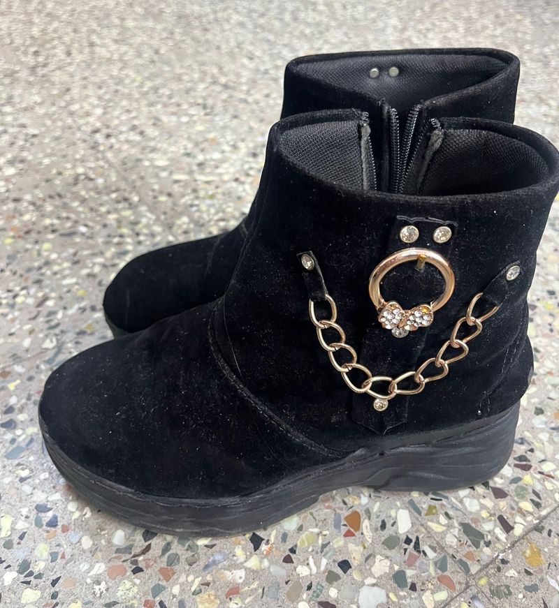 Stylish Black Ankle Boots