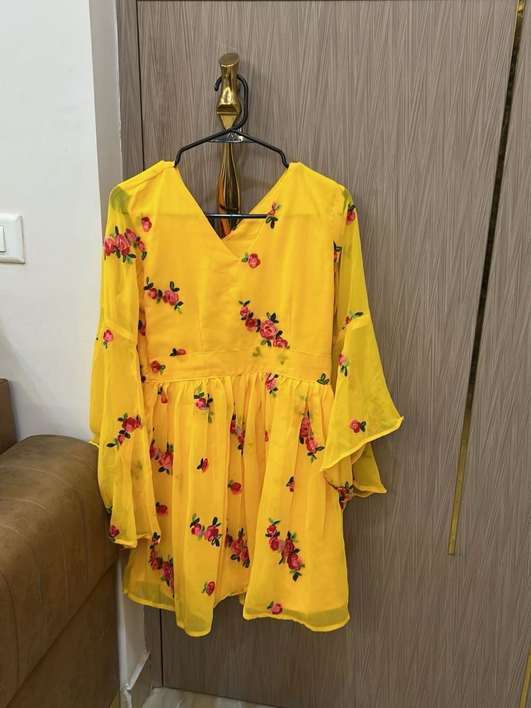 Yellow Floral Top/short Dress