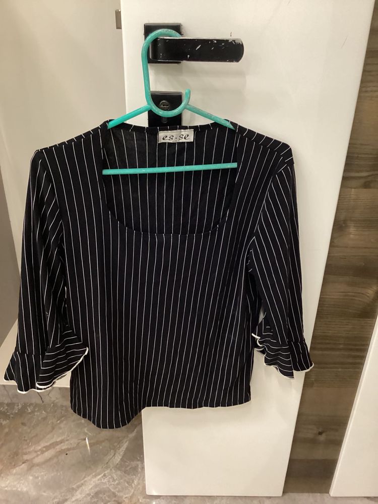 Striped 3/4 Sleeve Top