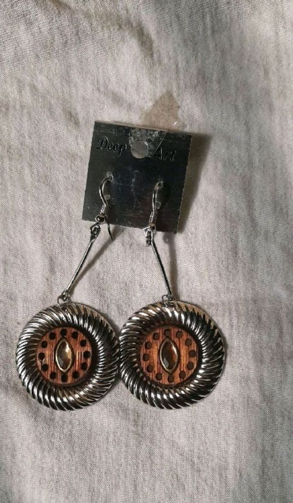 Beautiful new earring