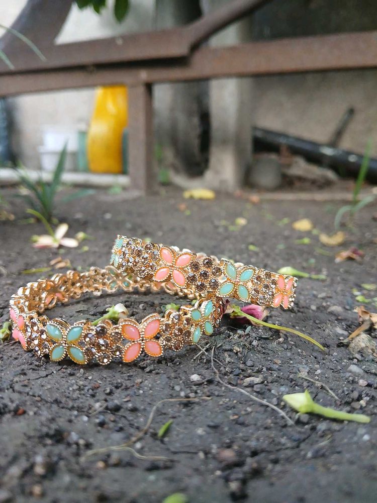 Floral Bangle Set