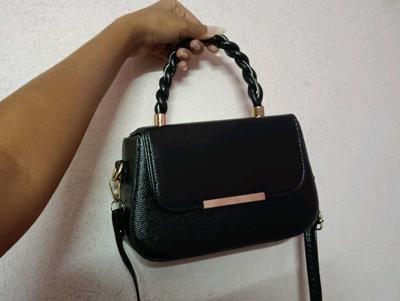 Chic Black Handbag