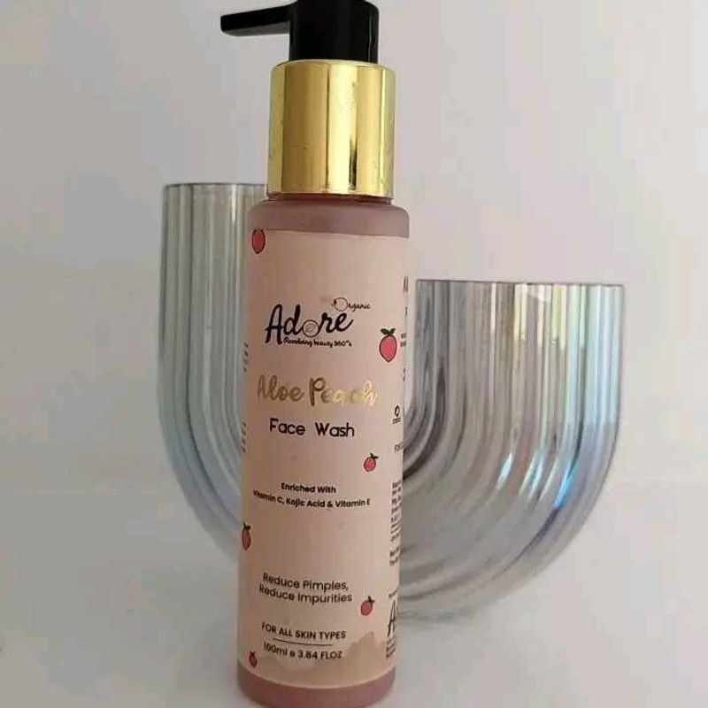 Adore Organic Aloe Peach Face Wash