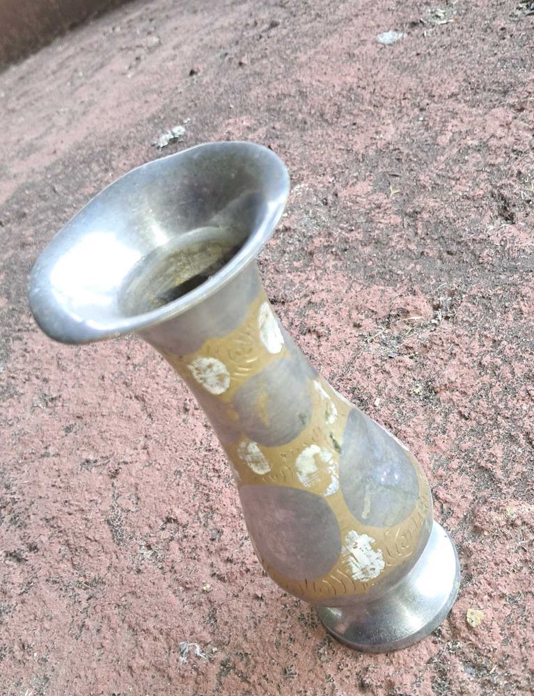 ANTIQUE BRASS VASE