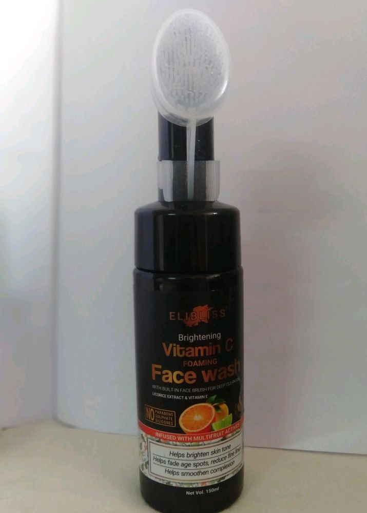 Wow Vitamin C Face Wash