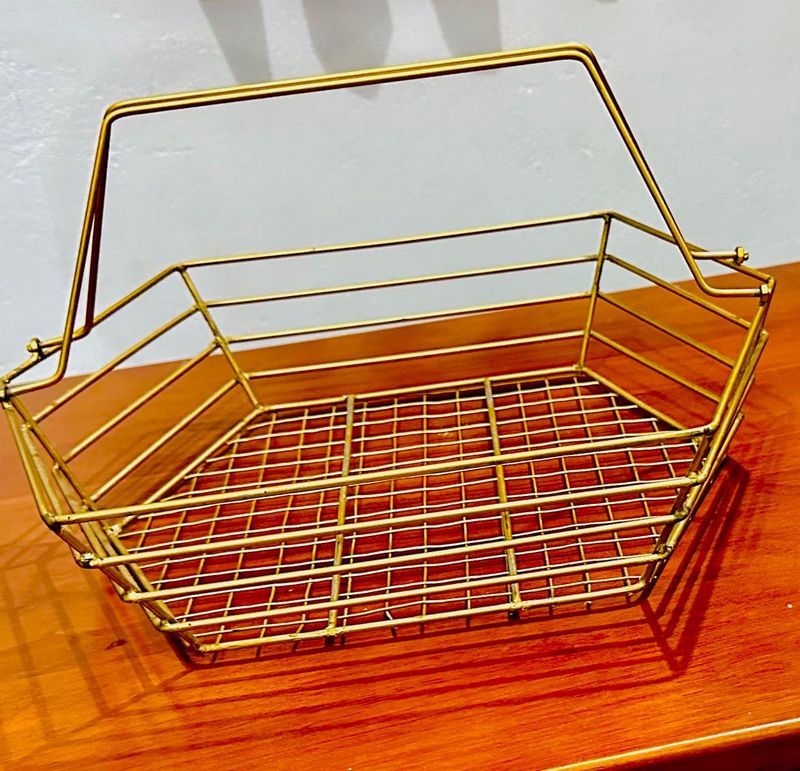 Golden Colored Gift Hamper