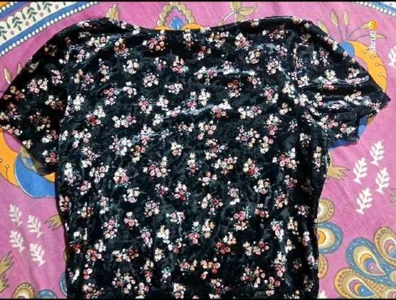 Floral Velvet Crop Top