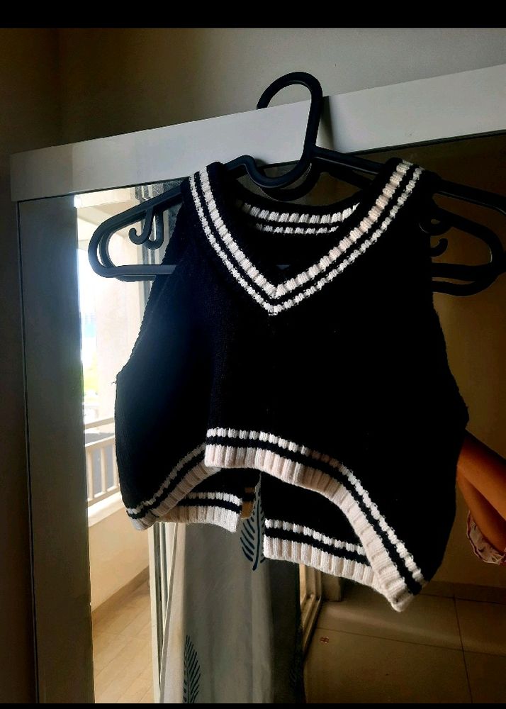 WOOLEN CROP TOP FOR GIRLS