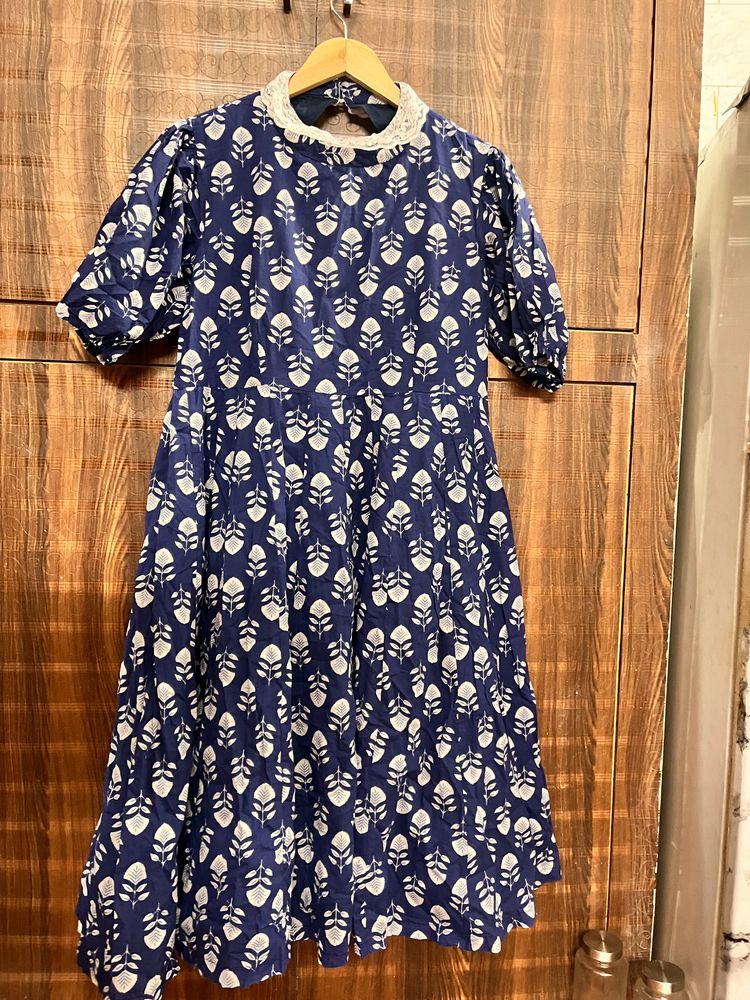 Blue &amp; White Floral Print Dress