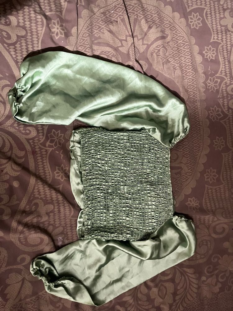 Crop Top Of Olive Green Color