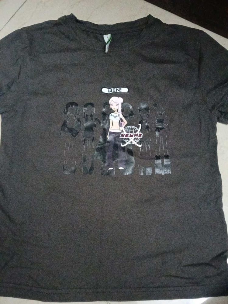newme grey tee