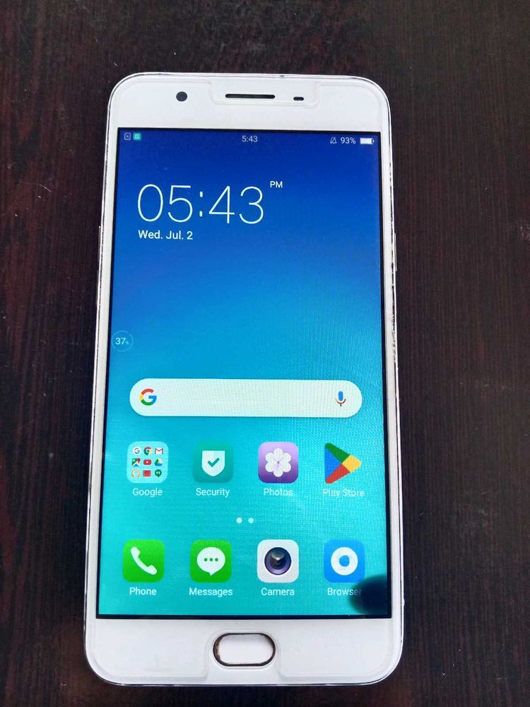 Budget Oppo F1s (4GB/64GB) – Smooth Performance |