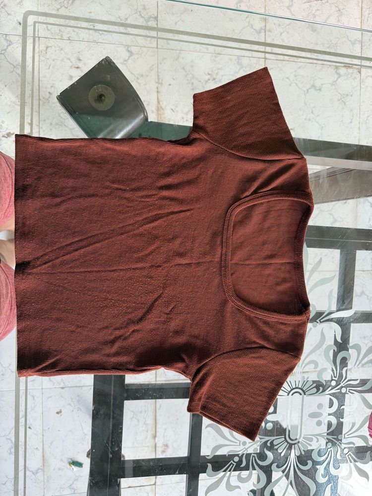 Ribbed Brown Square Neck Tee