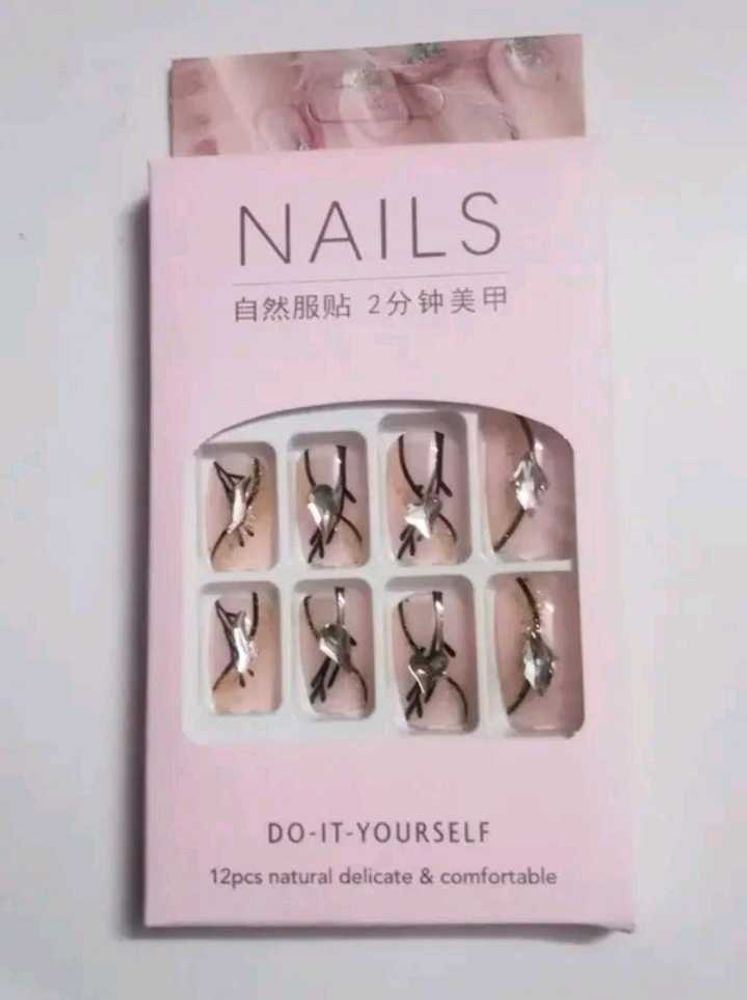 DIY Press On Nails