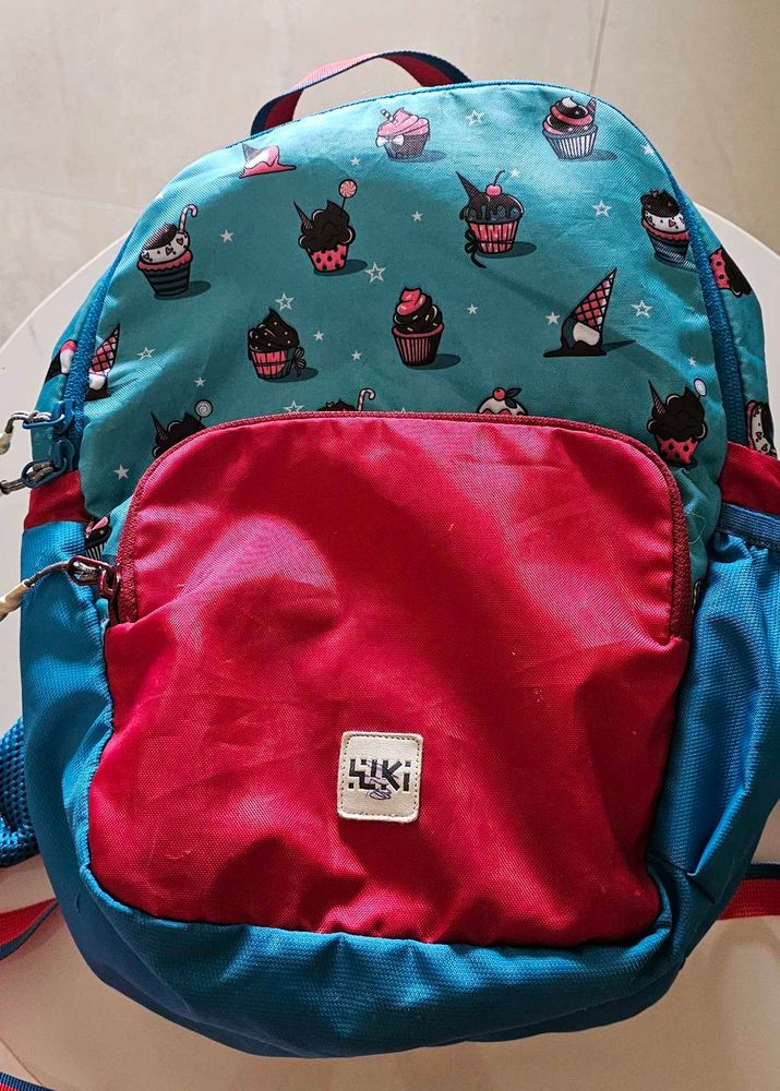 Wildcraft junior school bag
