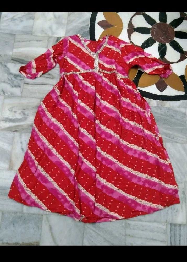 Aliya Cut Kurti