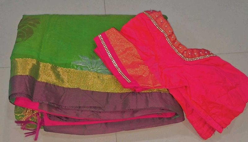 Green &amp; Pink Saree with Blouse
