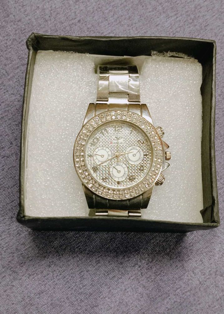 Sparkling Silver Watch
