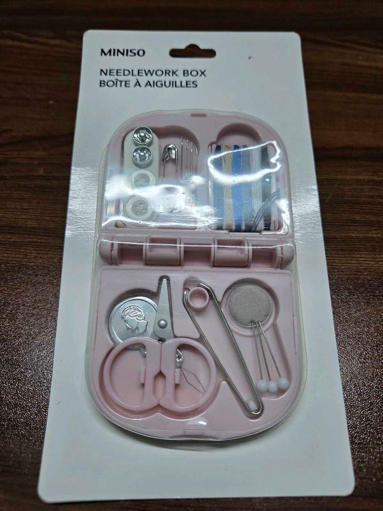 MINISO Sewing Kit