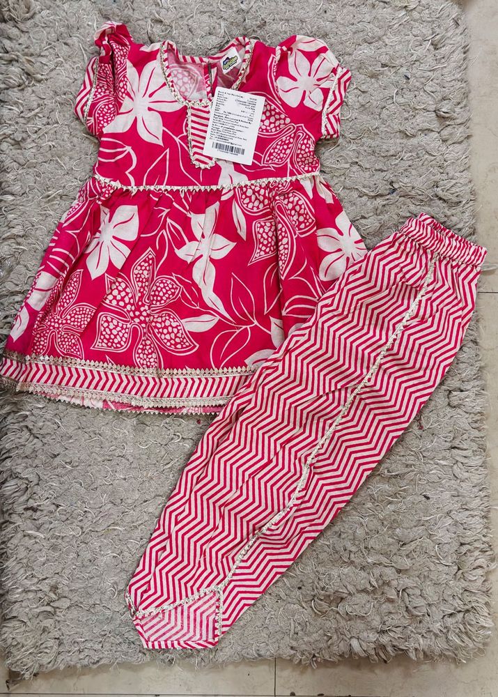 Girls&#39; Floral pink suit
