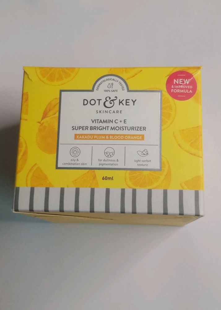Dot &amp; Key Super Bright Moisturizer