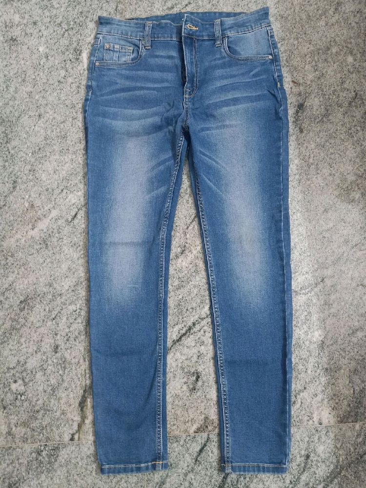 Combo Of Women Slim Fit And Skiny Jeans