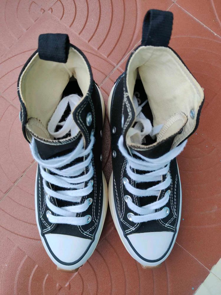 Converse Run Star Hike High Top
