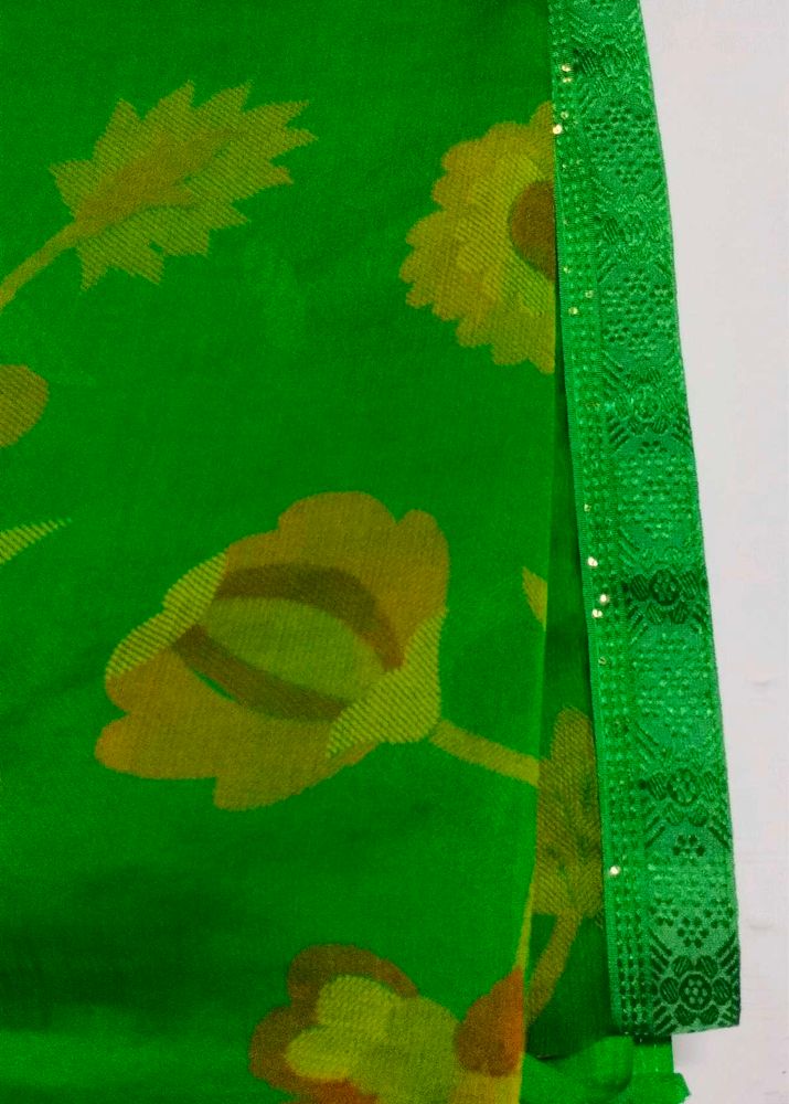 Green Floral Print Saree