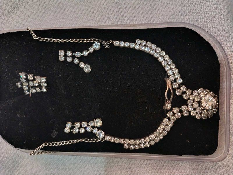 Vintage Rhinestone Jewelry Set