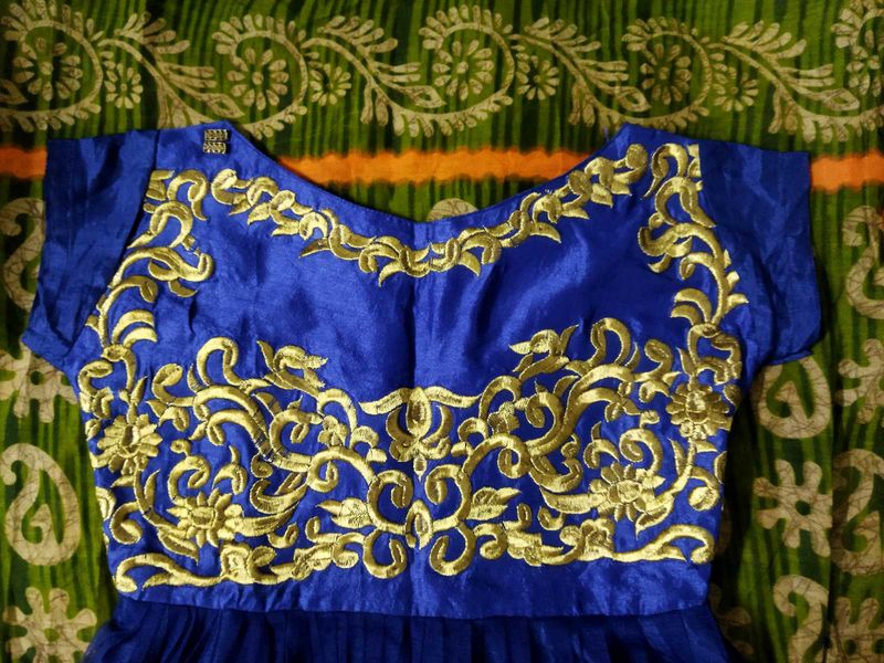 13  Dress Only 199rs