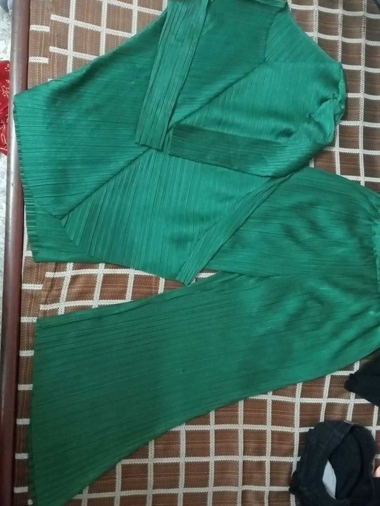Emerald Green Pleated Set