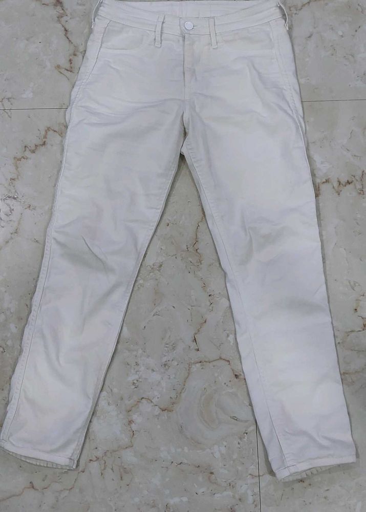 White Jeans