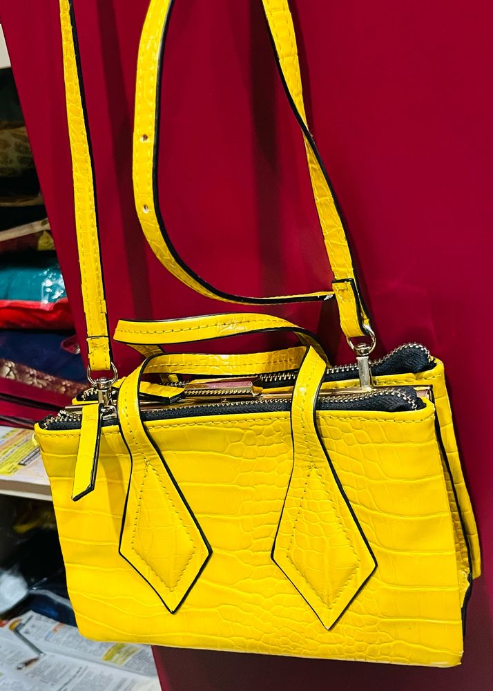 It’s Fanky Yellow Bag
