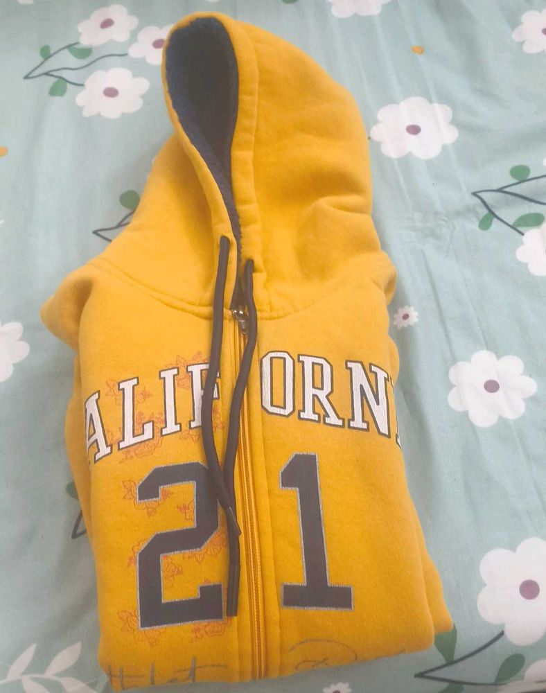 Yellow Hoodie sweatshirt size- 34