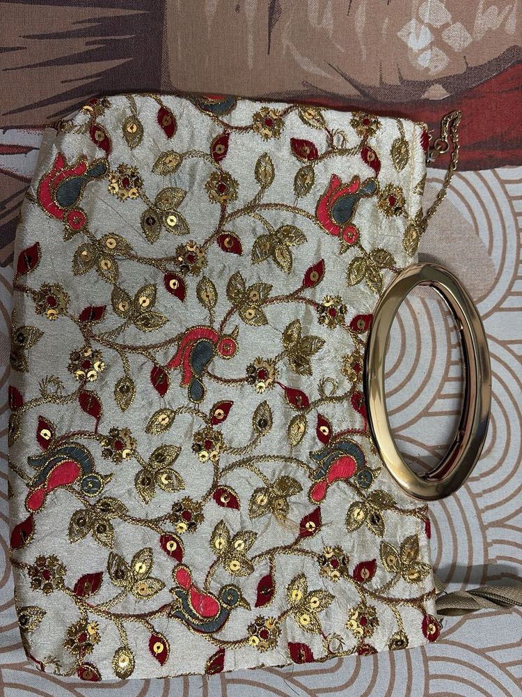 Embroidered Women Clutch