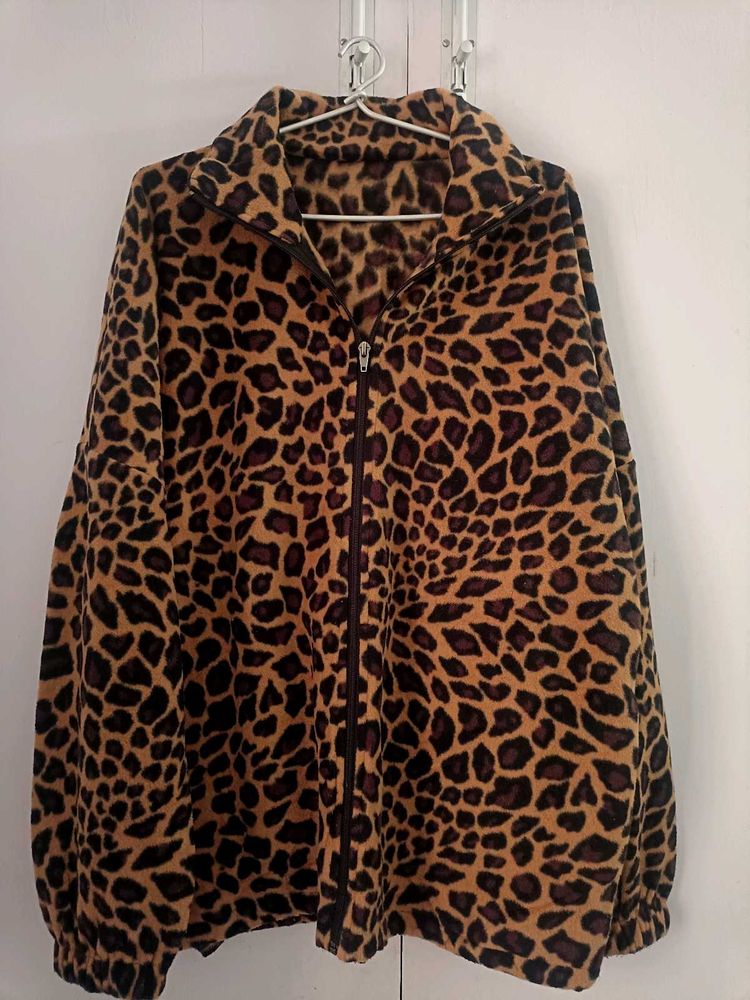 Leopard Print Zip-Up Jacket