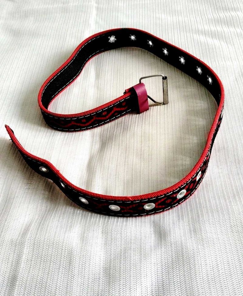 Red &amp; Black Embroidered Belt ❣️