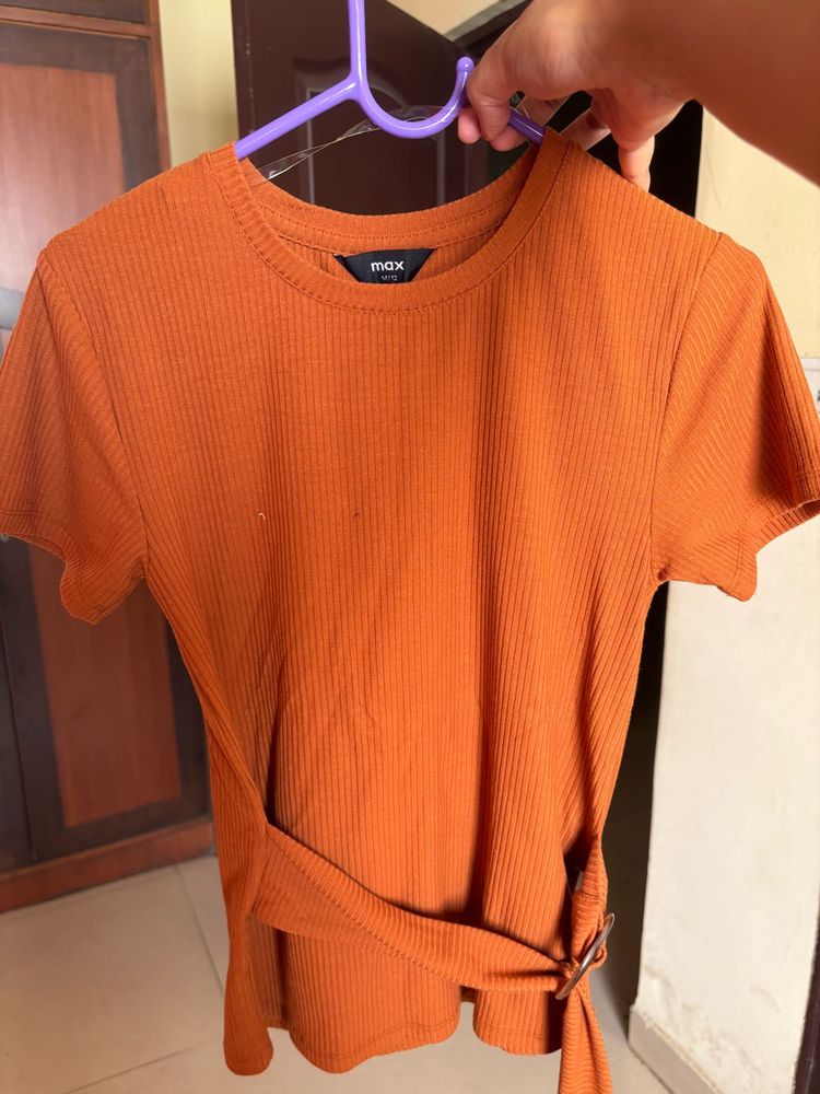 Max mustard top