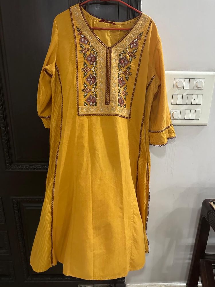 Laks*ita Kurta
