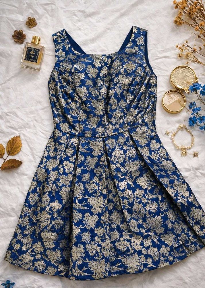 Elegant Blue Floral Dress
