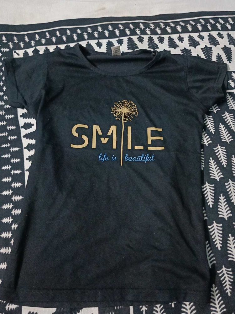 Smile Graphic Tee