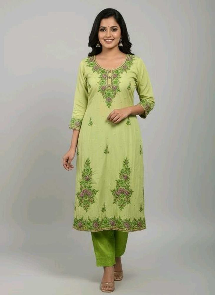 Elegant Green Embroidered Kurta Set
