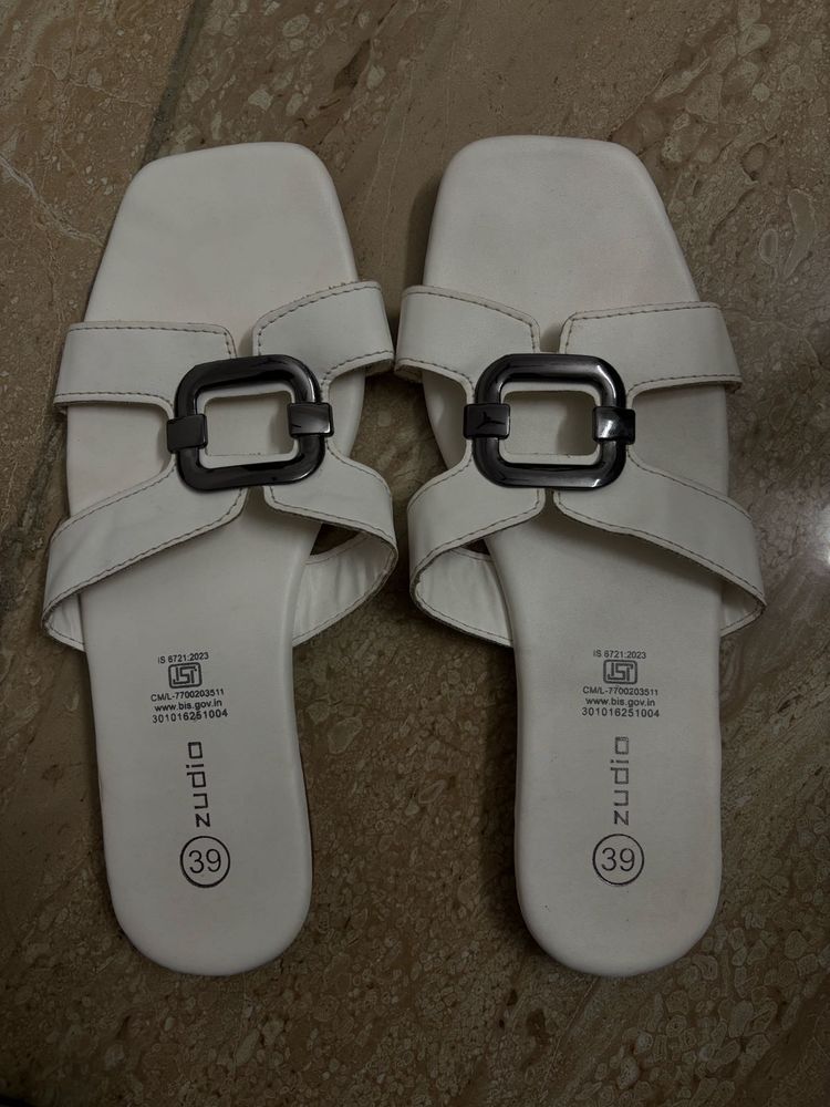 White Zudio Slides
