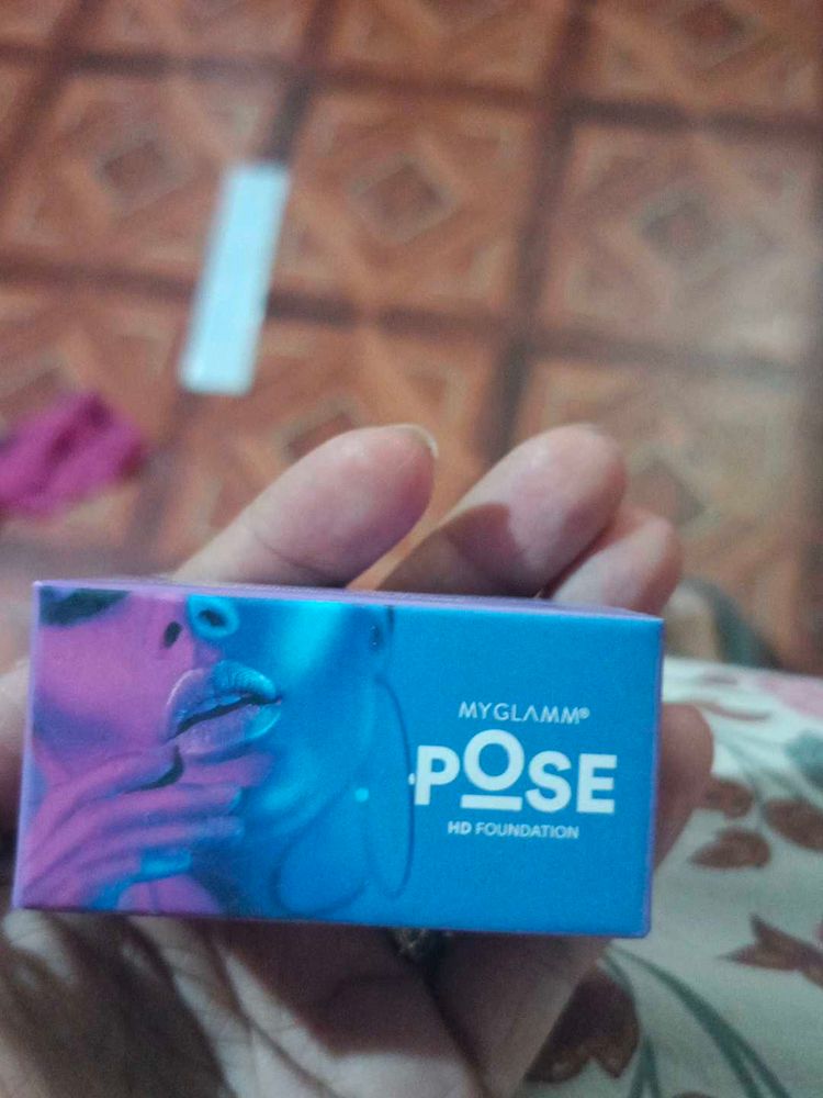 MyGlamm Pose HD Foundation